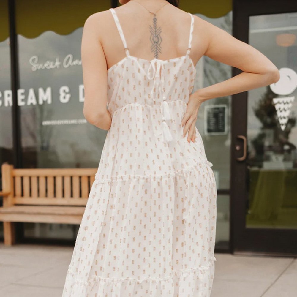 BNWOT Women's Summer Wrap V Neck Dress Flowy Tiered Ruffled Slip Maxi Dress